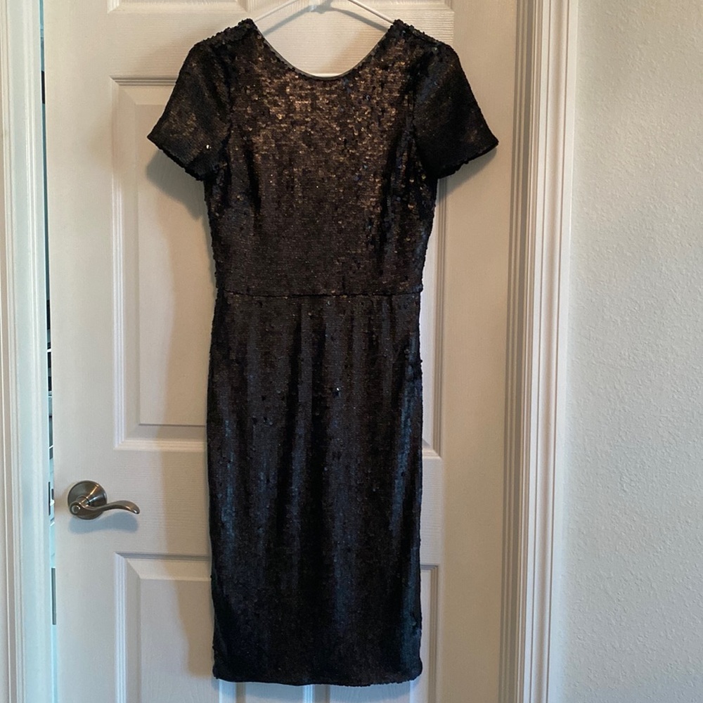 BCBG MaxAzria NWT sequined dress